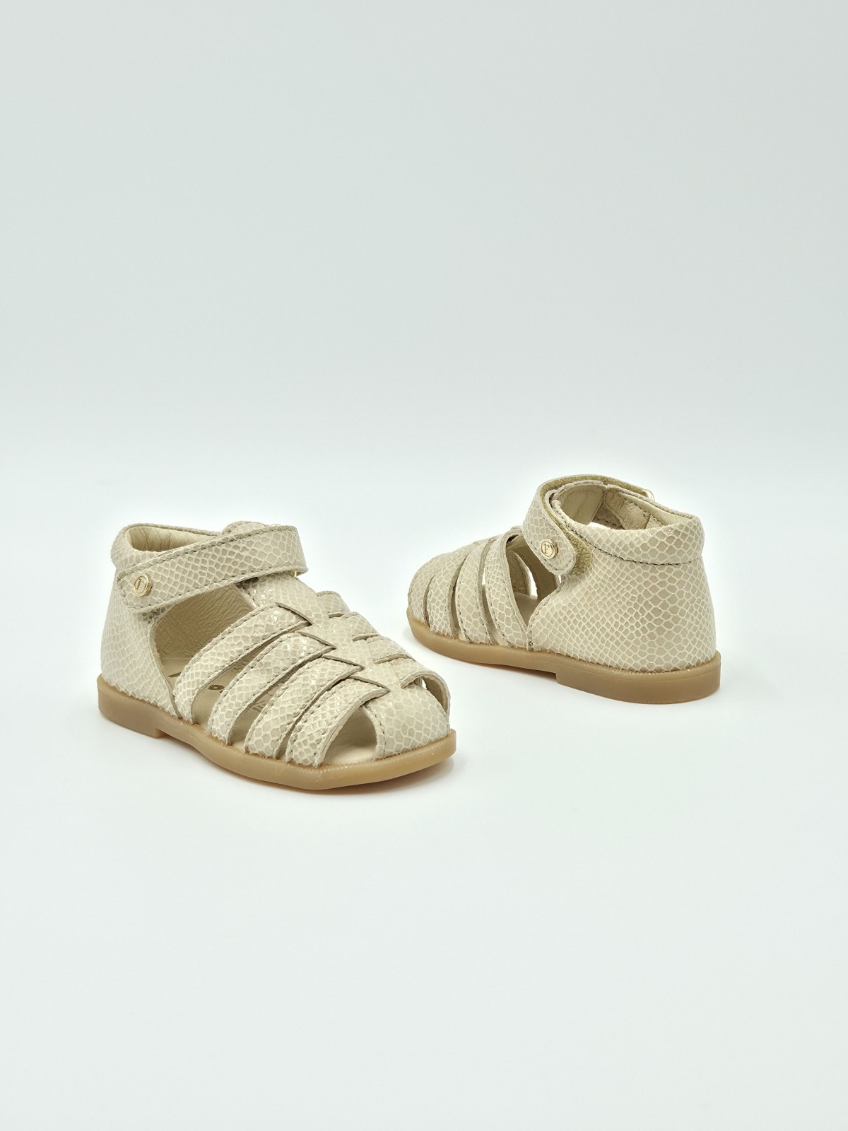 wakatobi suede tili beige