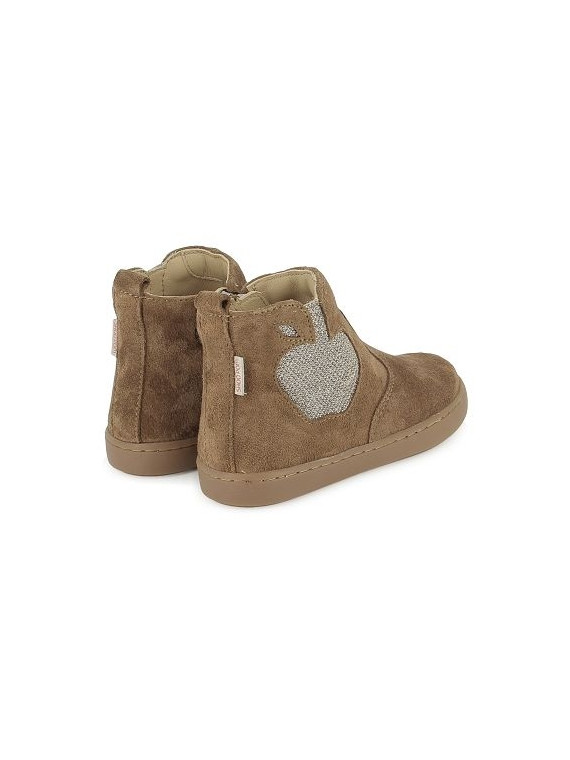 play new apple velours oily camel