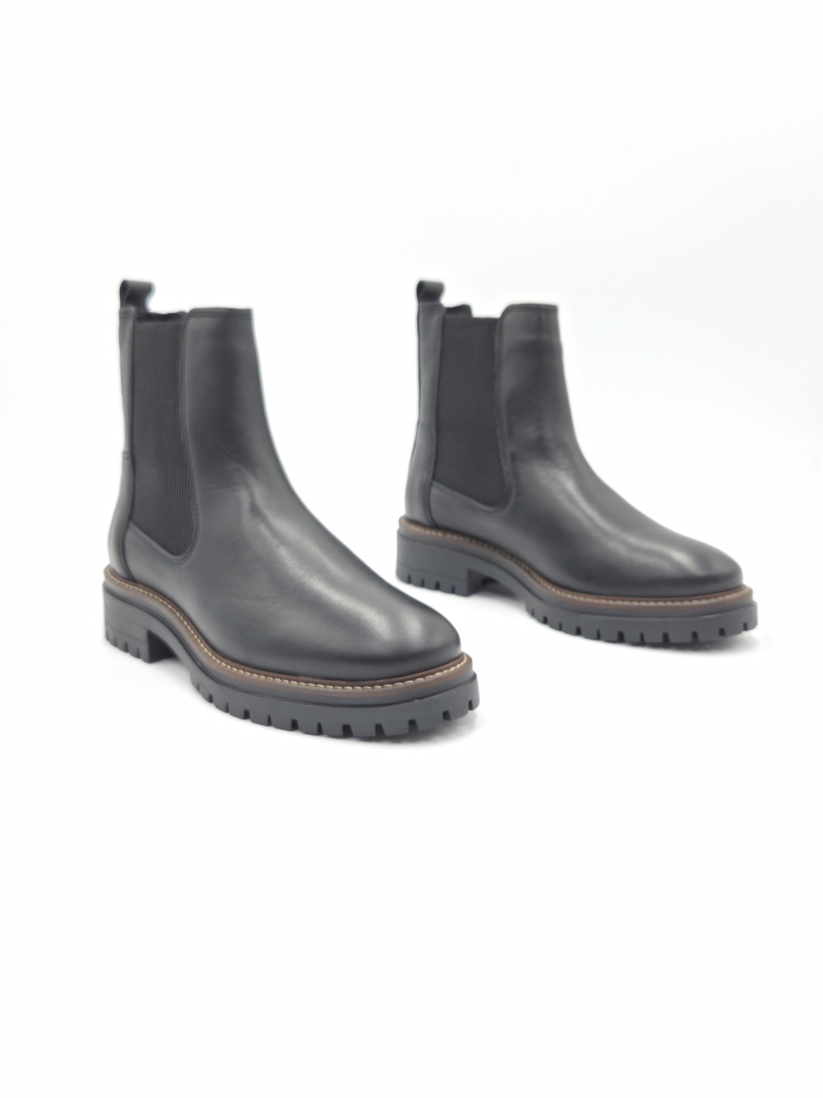 rivoli cuir noir