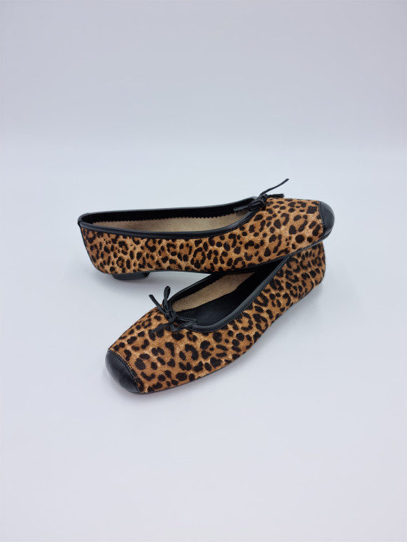 harmony. leopard chamois