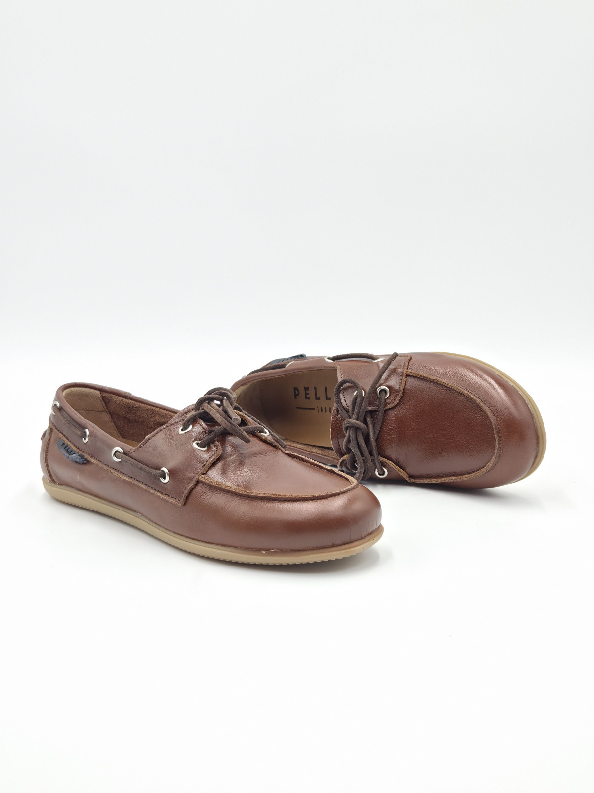 judy cuir cognac