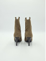 6106 nubuck taupe
