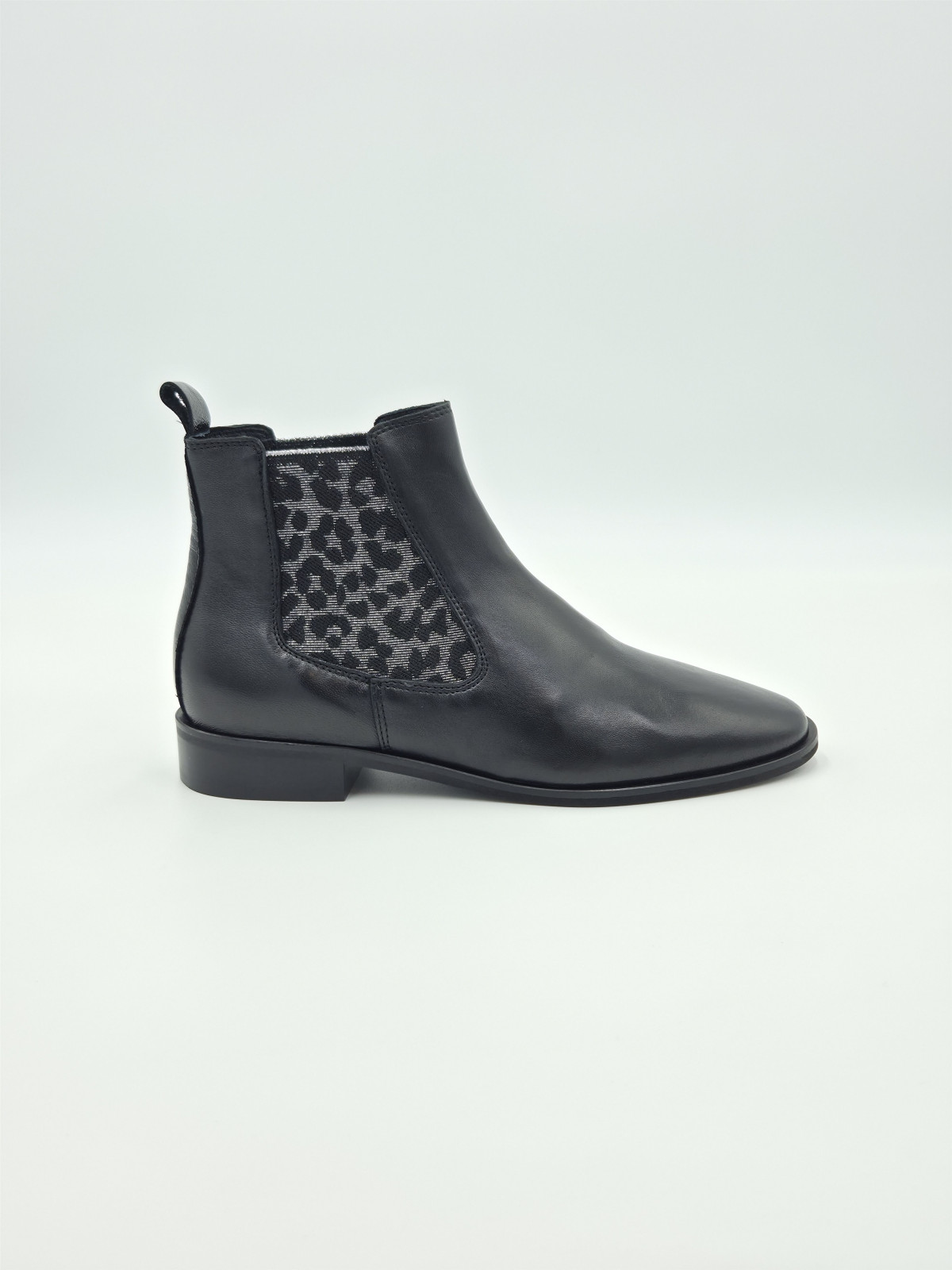 zellie fancy leo cuir noir