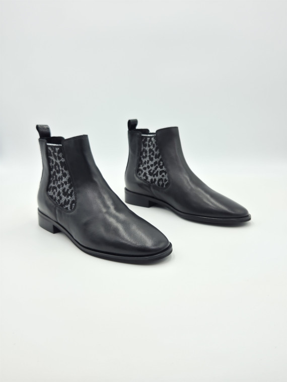 zellie fancy leo cuir noir